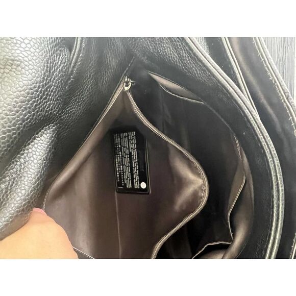 CHANEL Black Glazed Caviar Coco Rider Flap Shoulder Bag With Strap - Picture 7 of 16